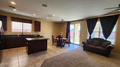 42297 W Lunar St in Maricopa, AZ - Building Photo - Building Photo