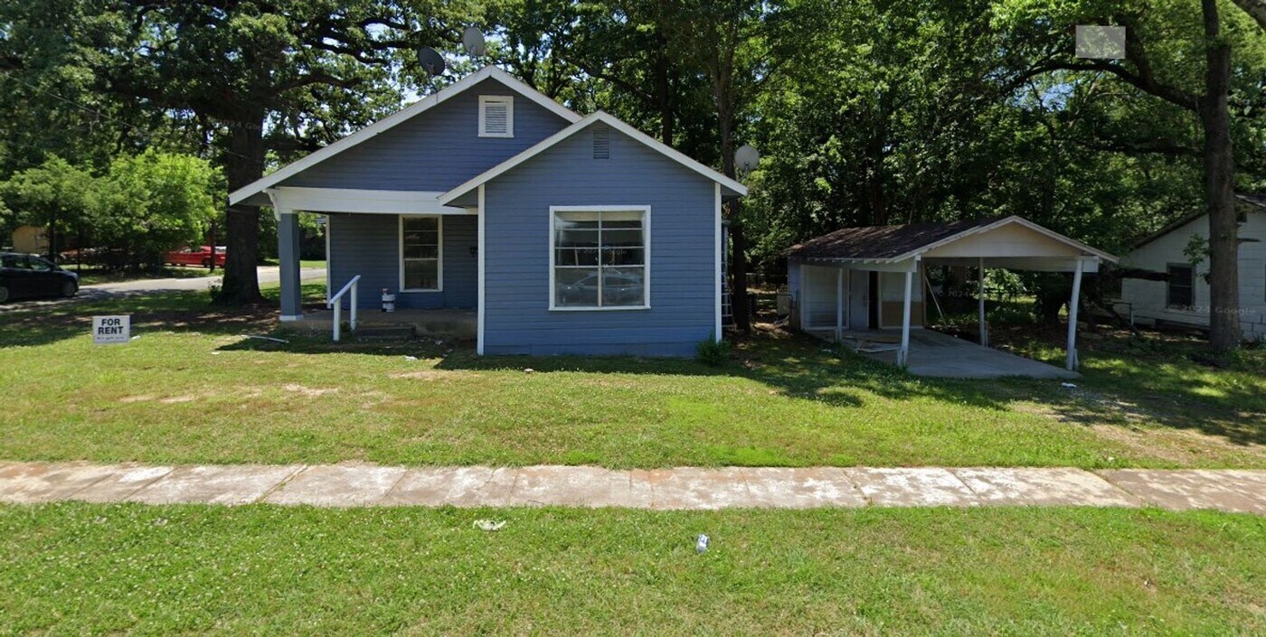 2909 Bonham St, Unit 2909 A BONHAM in Paris, TX - Building Photo