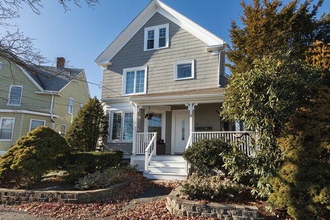 6 Maple Ave in Swampscott, MA - Building Photo - Building Photo