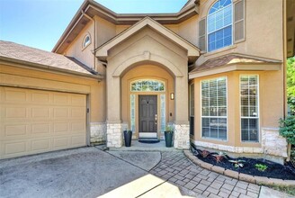11805 Lake Stone Dr in Austin, TX - Building Photo - Building Photo