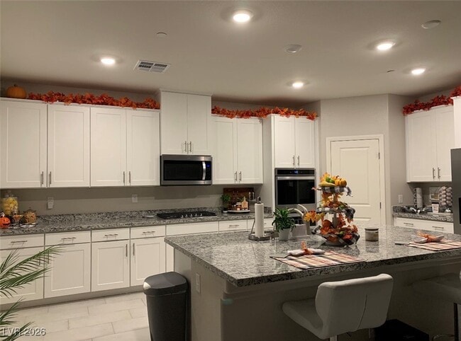 325 Tembre Ct. in Las Vegas, NV - Building Photo - Building Photo