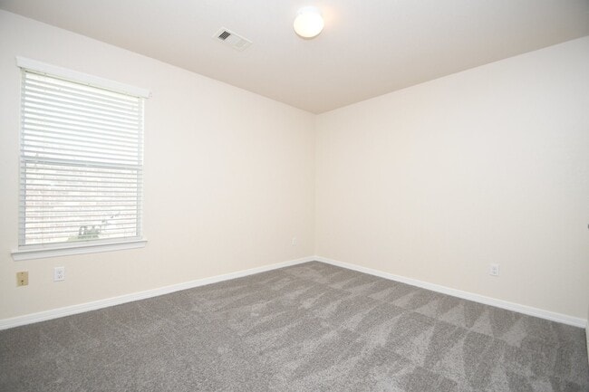 property at 3306 Southern Grove Ln