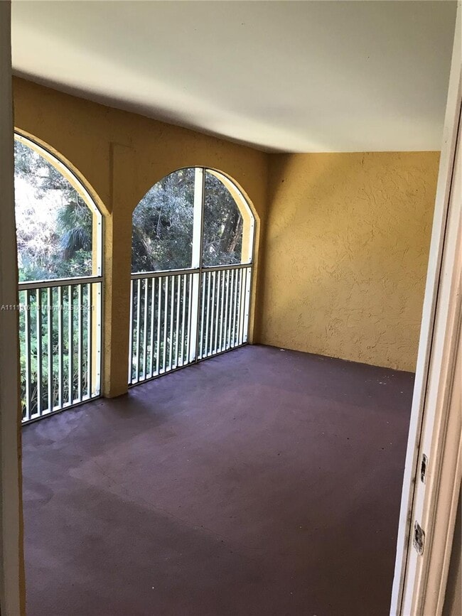 2642 NW 33rd St, Unit 1908 in Oakland Park, FL - Foto de edificio - Building Photo