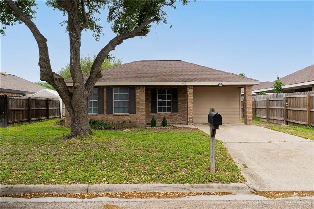 4009 Yucca Ave in McAllen, TX - Building Photo