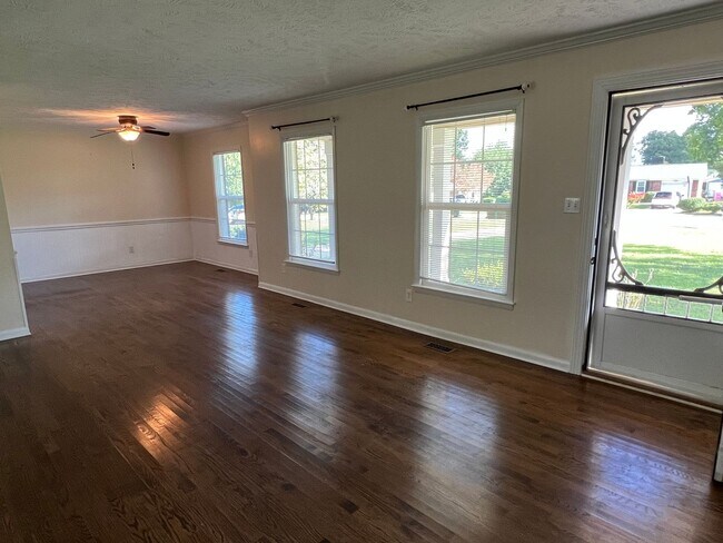 5961 Chinas Ct in Fayetteville, NC - Building Photo - Building Photo