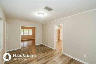 5724 94th St in Jacksonville, FL - Building Photo - Building Photo