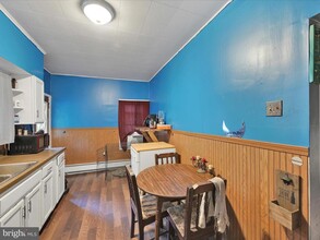 211 Lincoln Ave in Schuylkill Haven, PA - Foto de edificio - Building Photo