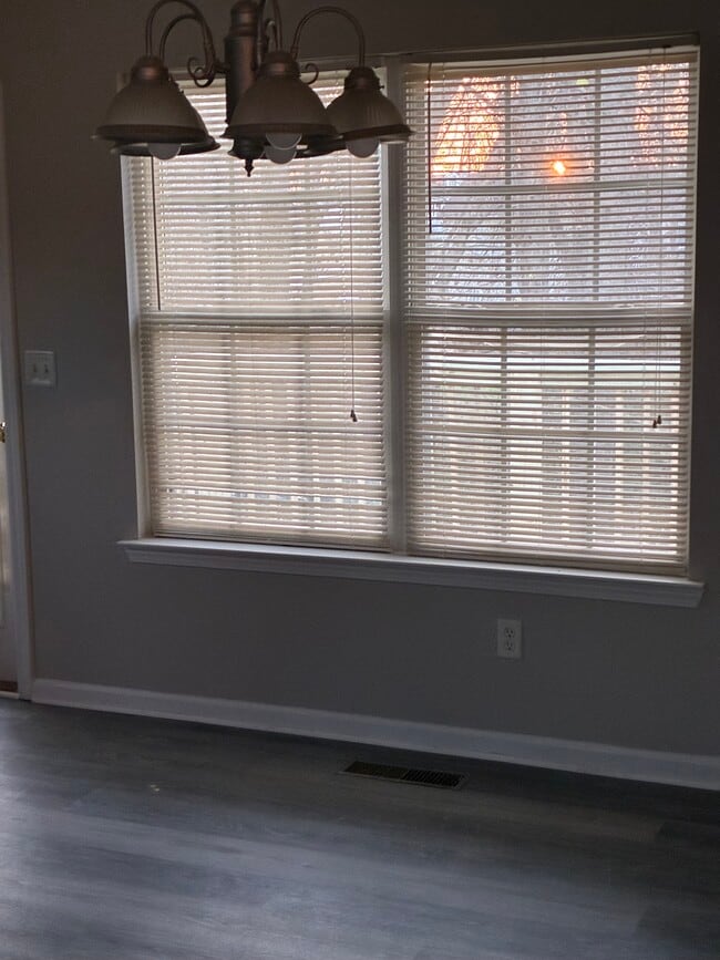 110 Ashbury Dr in Villa Rica, GA - Building Photo - Building Photo