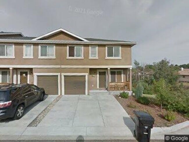 property at 2642 Lynbarton Point