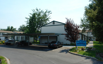 Wylie Street Station in Boise, ID - Foto de edificio - Building Photo