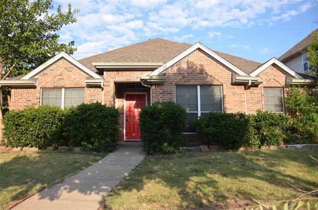 4722 Park Bend Dr in Fort Worth, TX - Foto de edificio