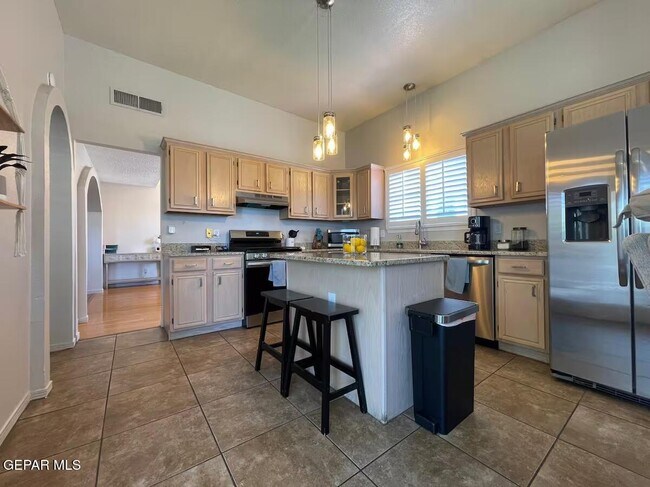 1201 Desierto Seco Dr in El Paso, TX - Building Photo - Building Photo