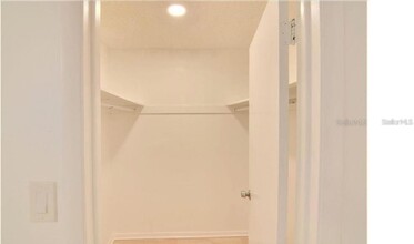 524 Orange Dr, Unit 21 in Altamonte Springs, FL - Building Photo - Building Photo