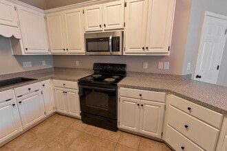 246 James Dr in Millbrook, AL - Building Photo - Building Photo