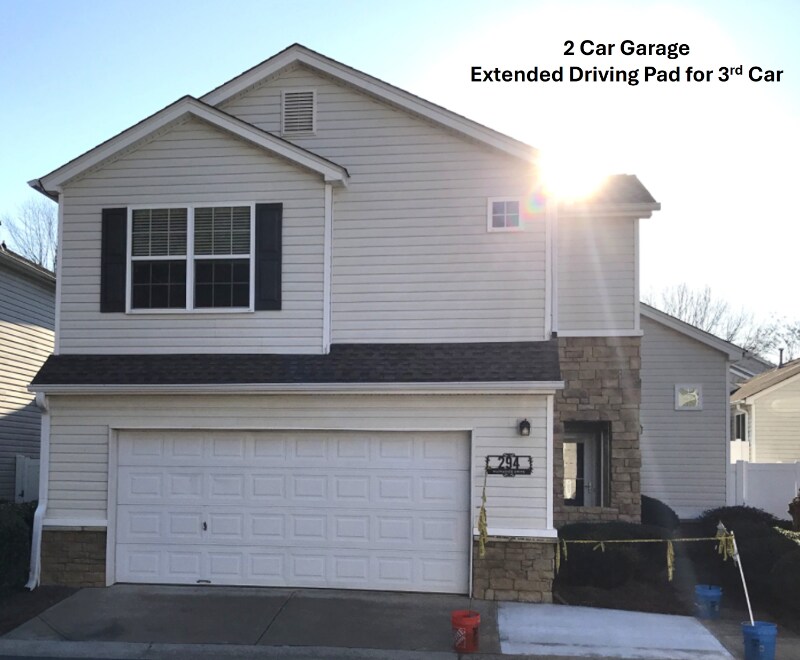 294 Hiawassee Dr in Woodstock, GA - Foto de edificio