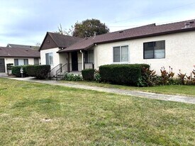 279 Medford Ave in Hayward, CA - Building Photo