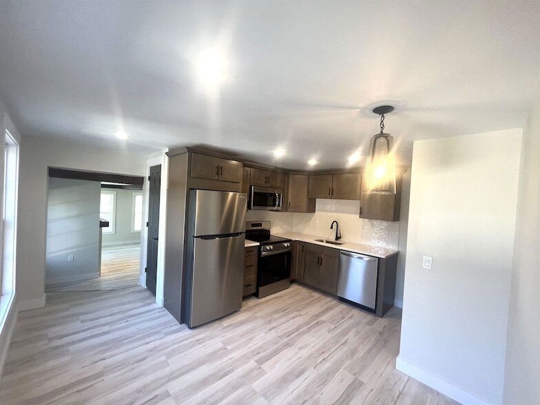 2895 White Mountain Hwy, Unit 4 in Conway, NH - Building Photo
