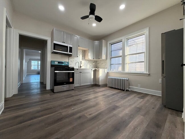 property at 8442 S Essex Ave