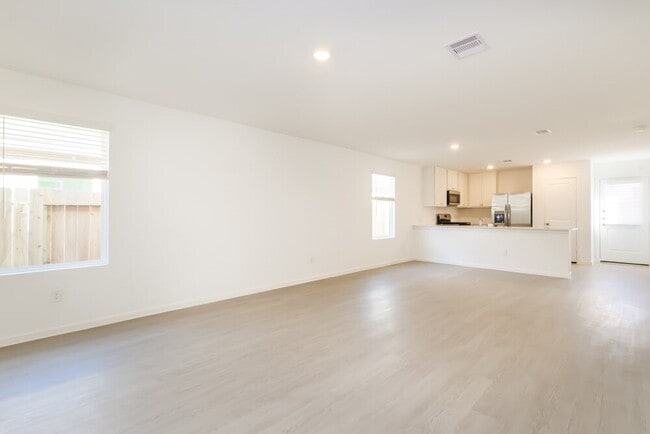 property at 1536 Crowson Rdg