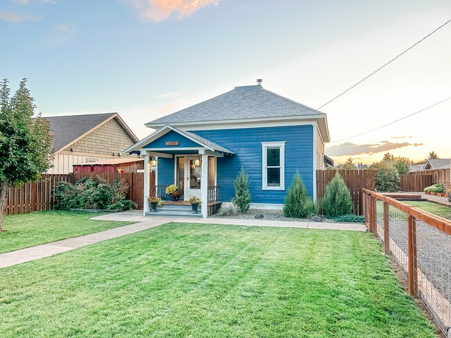 809 S Willow St in Ellensburg, WA - Building Photo - Building Photo