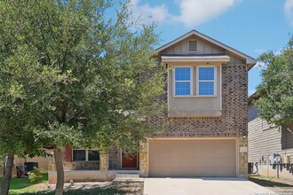 10730 Gentle Fox Bay, Unit 322 in San Antonio, TX - Building Photo - Building Photo