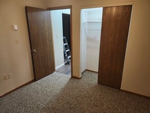 2448 Wilshire Dr, Unit #2448 Wilshire Dr. Lima O in Lima, OH - Foto de edificio - Building Photo