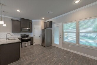 707 Dominik Dr in College Station, TX - Building Photo - Building Photo