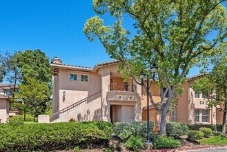 18638 Caminito Cantilena in San Diego, CA - Building Photo - Building Photo