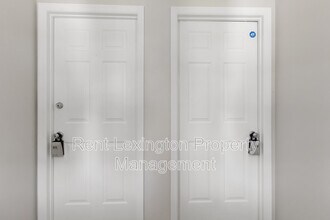 1200 Tishoff Dr in Lexington, KY - Building Photo - Building Photo