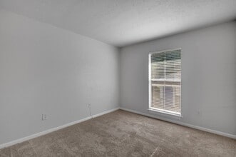 Prosper Spartanburg in Spartanburg, SC - Building Photo - Building Photo