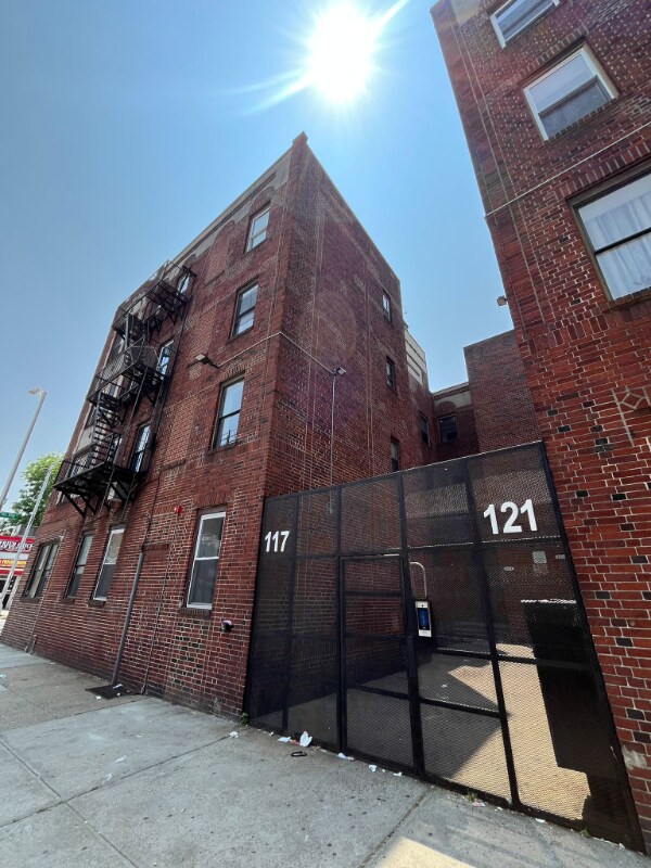 117 Wade St in Jersey City, NJ - Building Photo - Building Photo