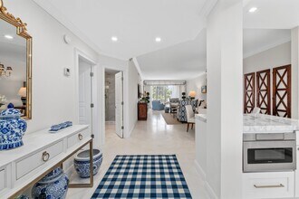 127 Peruvian Ave in Palm Beach, FL - Building Photo - Building Photo