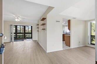 41 Hembury Ln in Palm Coast, FL - Building Photo - Building Photo