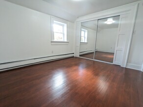 230 Ashland St, Unit 230 Ashland in Detroit, MI - Foto de edificio - Building Photo