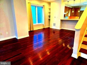 757 Girard St NW in Washington, DC - Building Photo - Building Photo