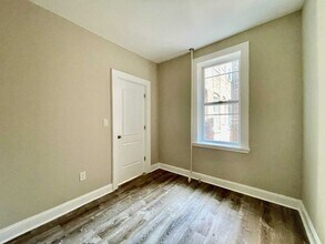 211 64th St, Unit 14306 in West New York, NJ - Building Photo - Building Photo