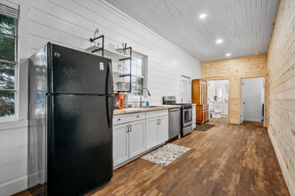 2592 US-31 in Kewadin, MI - Building Photo - Building Photo