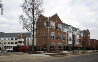 Senior Living at Cambridge Heights Apartments in St. Louis, MO - Building Photo - Building Photo