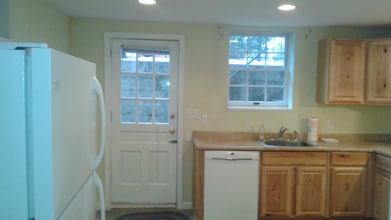 6214 E Hemlock Dr in Eldersburg, MD - Building Photo - Building Photo