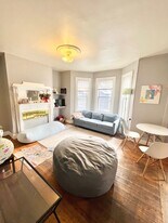 121 Hillside St, Unit 2 in Boston, MA - Building Photo