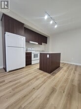 50 Herrick Ave in St Catharines, ON - Building Photo - Building Photo