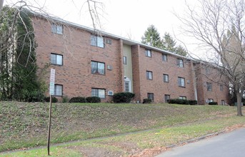 401 Winton St in Syracuse, NY - Building Photo - Building Photo