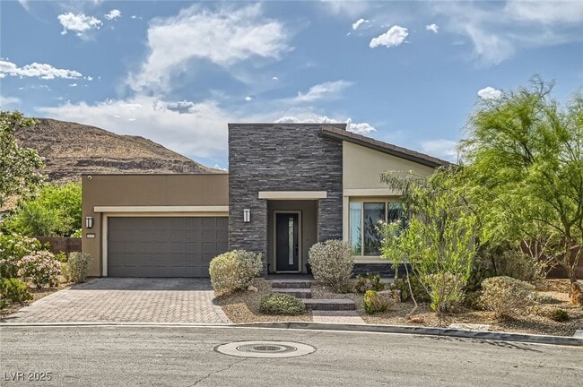 property at 10398 Kesington Dr