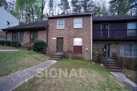 725 Eastern Manor Ln