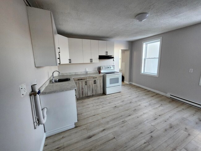 256 Waterloo St in Saint John, NB - Building Photo - Building Photo