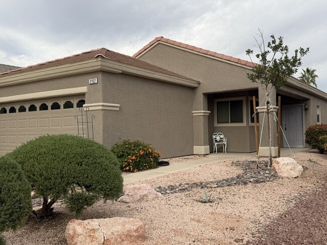 2152 Indigo Creek Ave in Henderson, NV - Building Photo - Building Photo