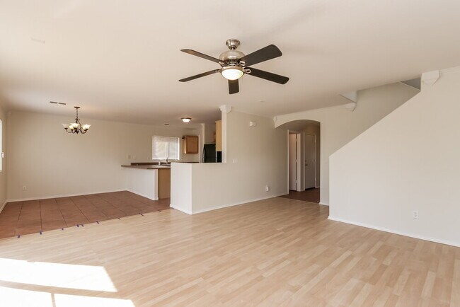 15995 W Vogel Ave in Goodyear, AZ - Building Photo - Building Photo