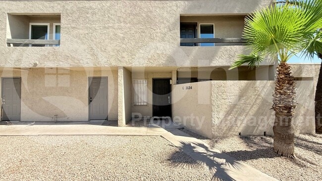 property at 2634 N 43rd Ave