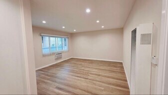 138 N Belmont St in Glendale, CA - Building Photo