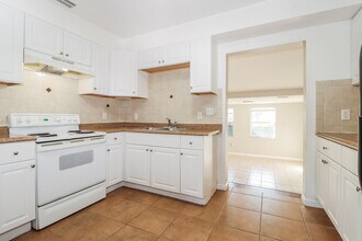 1314 Friend Ave in Clearwater, FL - Foto de edificio - Building Photo